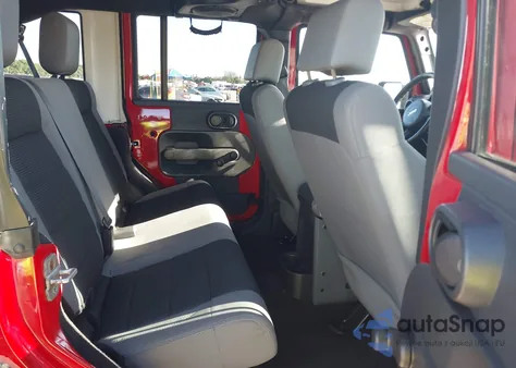 2007 Jeep Wrangler X z USA, uszkodzony, nr VIN 1J4GB39137L121582